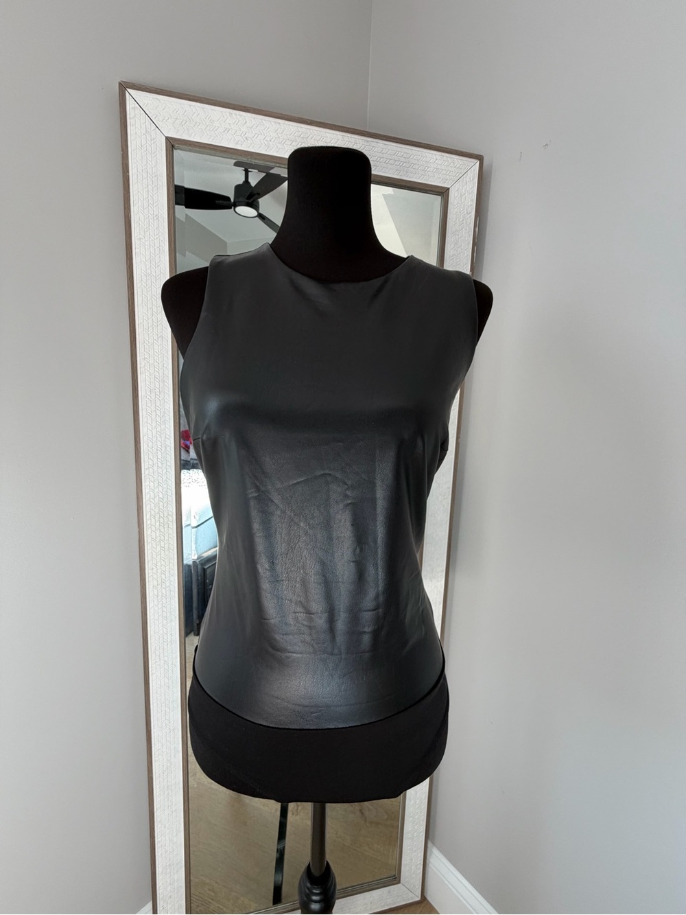 Express CSleeveless Faux-Leather Bodysuit